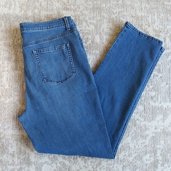 Gloria Vanderbilt Amanda Slendering VIscose Jeans Plus 14 Blue - Picture 1 of 14